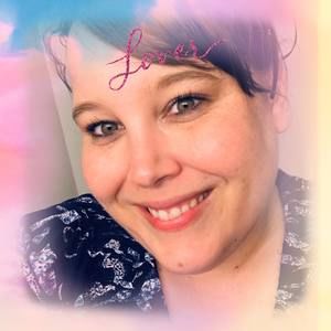 Meet your Posher, Joleen